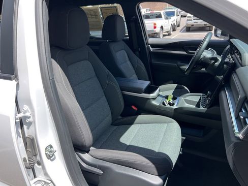 Used 2025 GMC Terrain Elevation AWD/4WD image 22