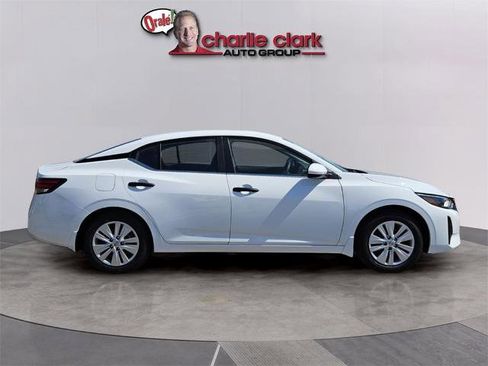 Certified 2025 Nissan Sentra S image 7