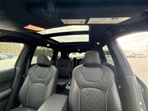 Certified 2025 INFINITI QX60 Autograph w/ Cargo Package image 22