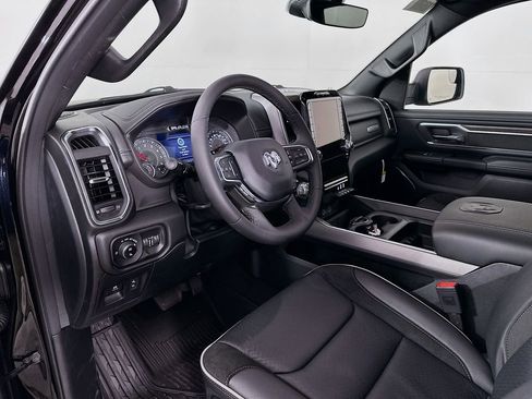 New 2026 RAM 1500 Laramie AWD/4WD image 14