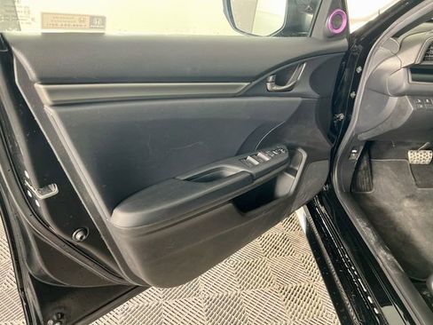 Used 2021 Honda Civic Sport image 18
