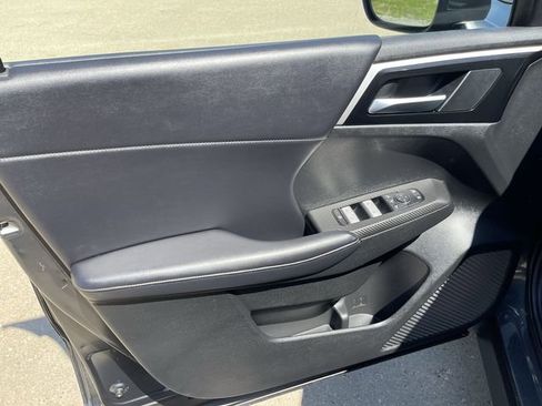 Used 2024 Mitsubishi Outlander SE FWD image 10