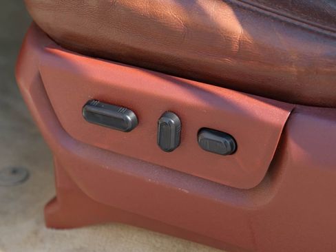 Used 2012 Ford F250 King Ranch w/ FX4 Off Road Pkg image 30