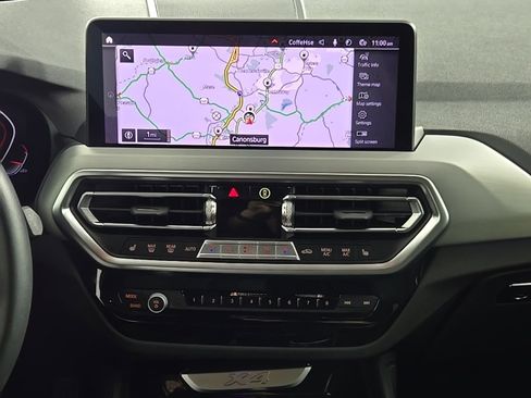 Certified 2025 BMW X4 xDrive30i w/ Premium Package image 20