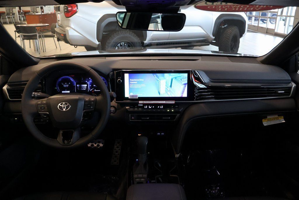 Used 2026 Toyota Camry XSE FWD image 7