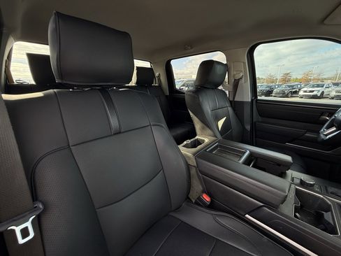 Used 2022 Toyota Tundra SR5 image 30