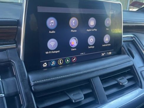 Used 2021 Chevrolet Tahoe Premier w/ Premium Package image 2