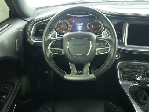 Used 2021 Dodge Challenger SRT Hellcat image 10