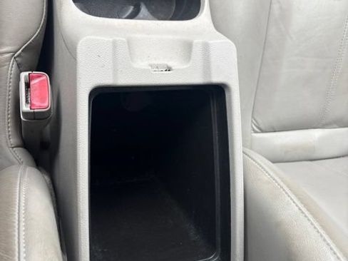 Used 2016 Chevrolet Impala LTZ FWD image 21