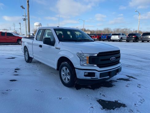 Used 2019 Ford F150 XL w/ Equipment Group 101A Mid image 3