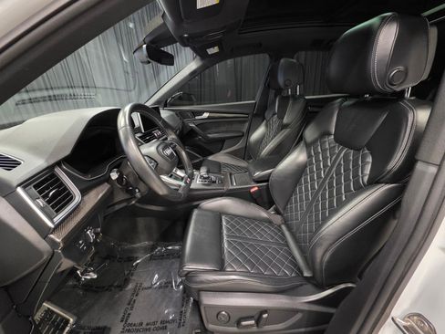Used 2020 Audi SQ5 Premium Plus w/ Premium Plus Package image 16