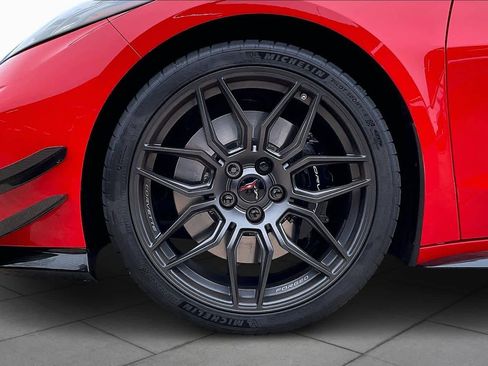 Used 2024 Chevrolet Corvette Z06 w/ Stealth Interior Trim Package image 11