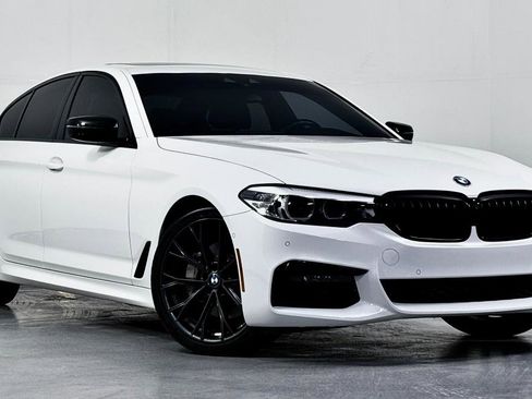 Used 2019 BMW 530i w/ M Sport Package image 2