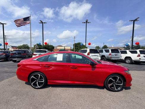 Used 2021 Honda Accord Sport image 4