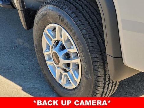 New 2026 GMC Sierra 2500 Pro w/ Convenience Package image 7