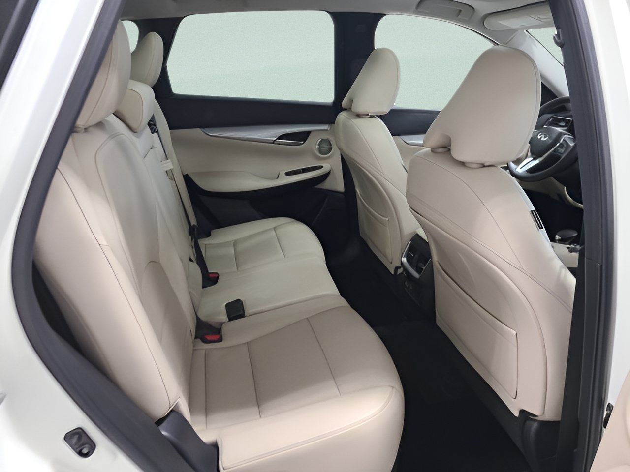 Used 2019 INFINITI QX50 Essential w/ Proactive Package AWD/4WD image 15