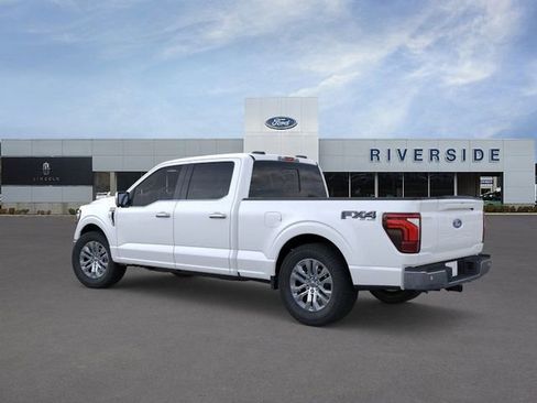 New 2025 Ford F150 Lariat w/ Equipment Group 502A High image 4