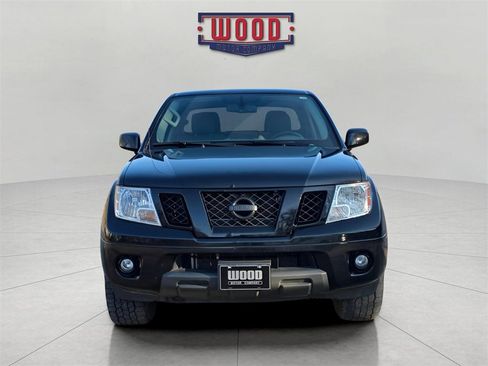 Used 2021 Nissan Frontier SV w/ Midnight Edition Floor Mats image 6