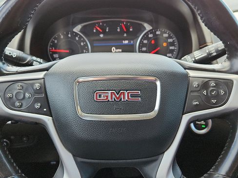 Used 2021 GMC Terrain SLT w/ Elevation Edition image 19