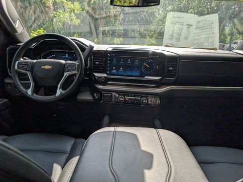 Used 2024 Chevrolet Silverado 2500 LT w/ All Star Edition AWD/4WD image 17