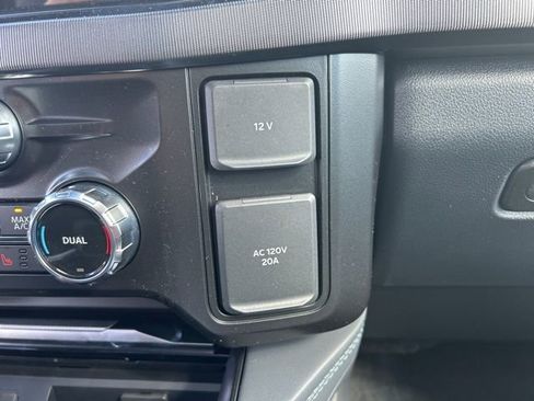 New 2026 Ford F250 Platinum image 27