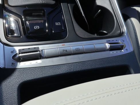 New 2026 Kia Carnival SX FWD image 37
