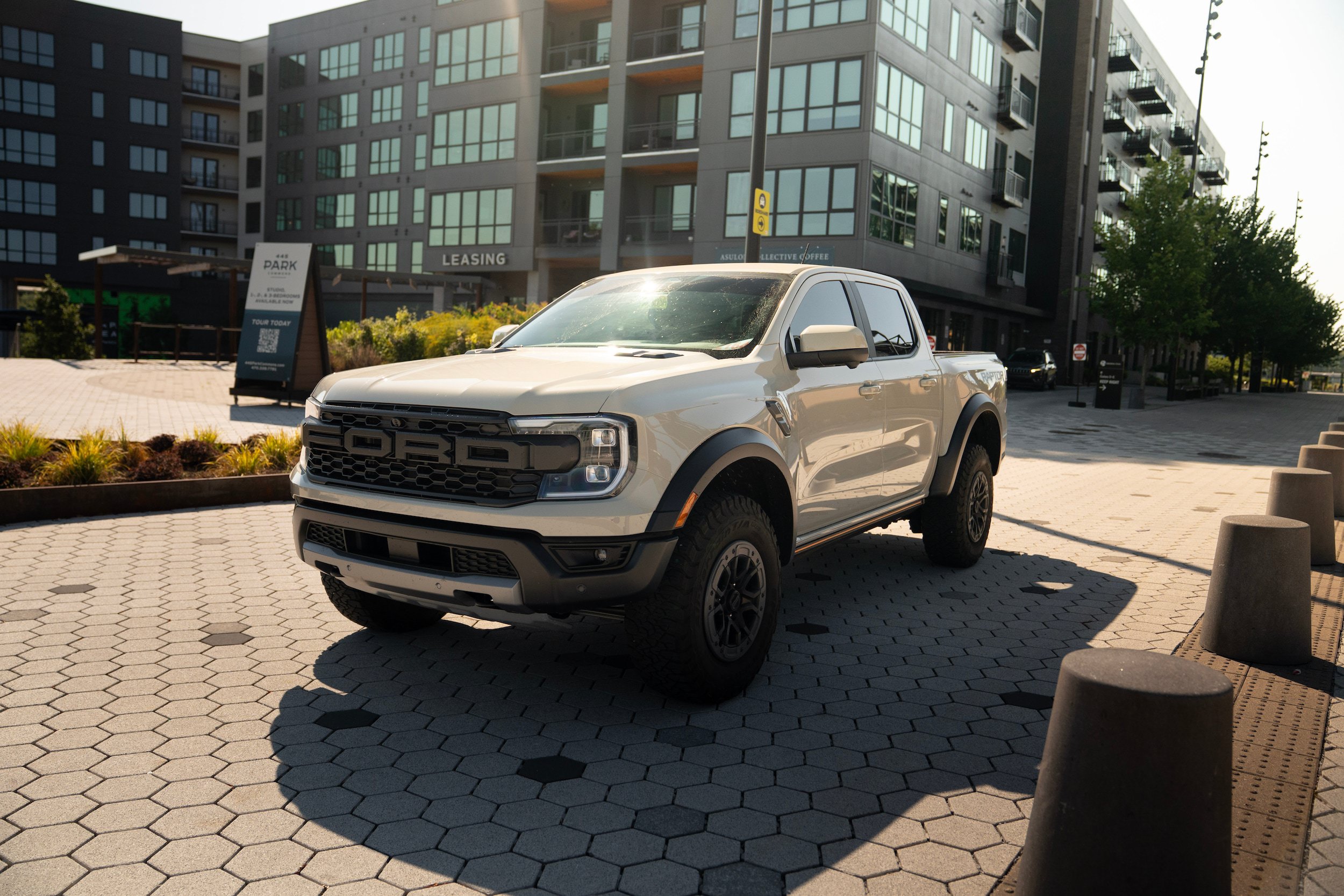 Certified 2026 Ford Ranger Raptor AWD/4WD image 1