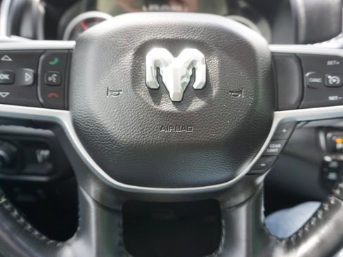 Used 2022 RAM 1500 Big Horn AWD/4WD image 22