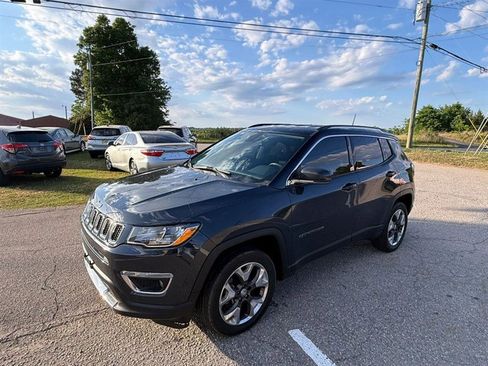 Used 2018 Jeep Compass Limited w/ Safe & Security Group AWD/4WD image 26