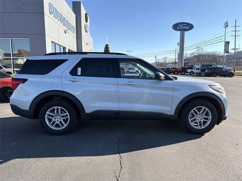New 2026 Ford Explorer Active image 2