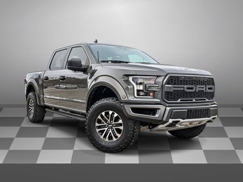 Used 2020 Ford F150 Raptor image 1