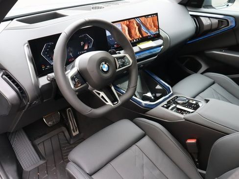 Used 2025 BMW X3 xDrive30i w/ Premium Package image 5