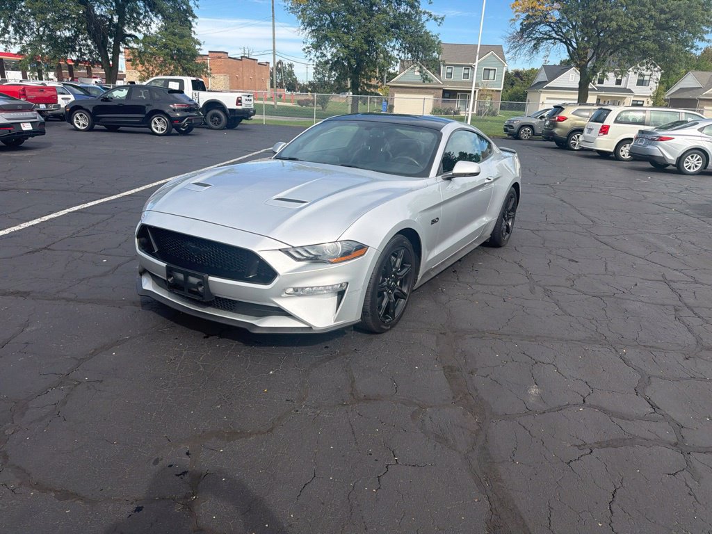Used 2019 Ford Mustang GT Premium w/ Equipment Group 401A RWD image 2