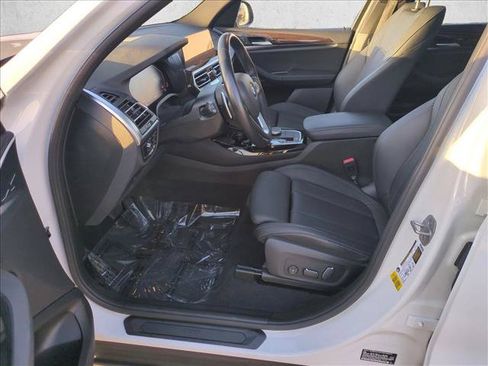 Used 2024 BMW X3 sDrive30i w/ Convenience Package w/ZPA RWD image 17