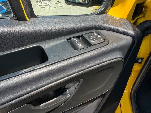 Used 2021 Mercedes-Benz Sprinter 2500 image 20
