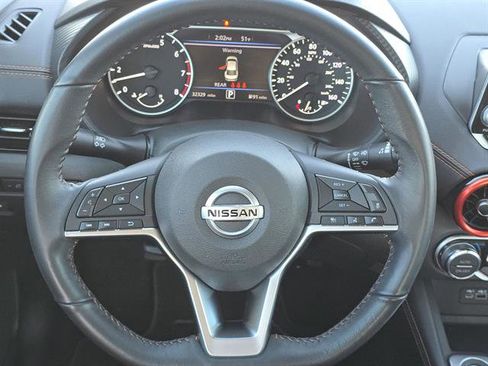 Used 2022 Nissan Sentra SR w/ Midnight Edition image 15