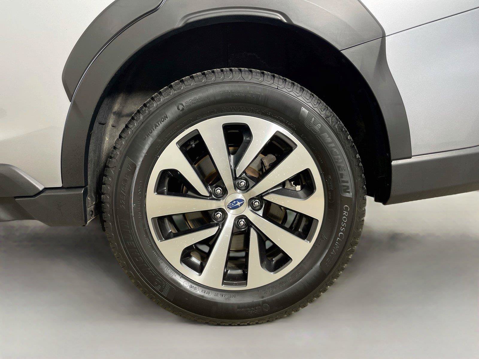 Used 2024 Subaru Outback Premium AWD/4WD image 28