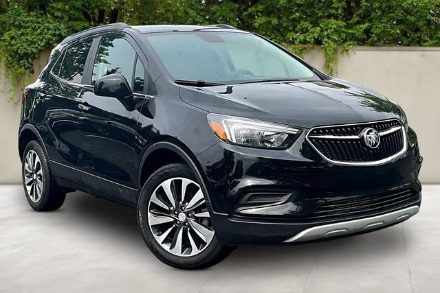 Used 2022 Buick Encore Preferred w/ Safety Package AWD/4WD image 3