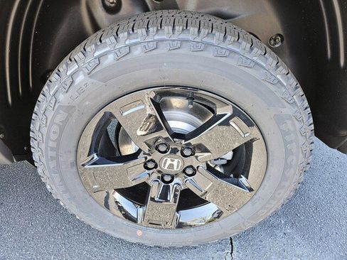 New 2026 Honda Ridgeline Black Edition image 11