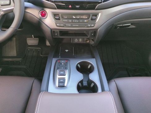 New 2026 Honda Ridgeline RTL image 17