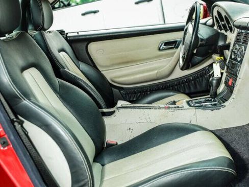 Used 2000 Mercedes-Benz SLK 230 image 14