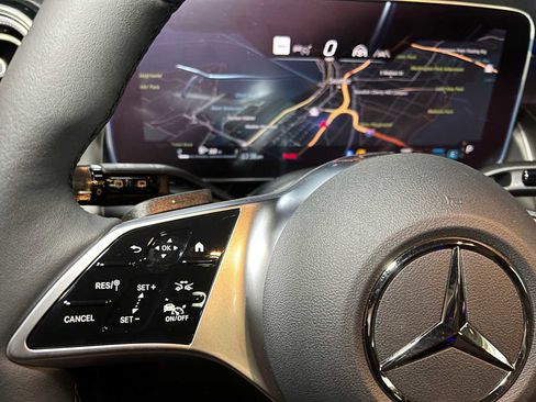New 2026 Mercedes-Benz GLC 300 4MATIC image 29