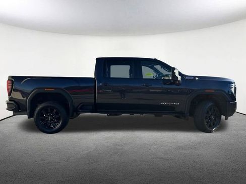 Certified 2024 GMC Sierra 2500 AT4 w/ AT4 Preferred Package image 19