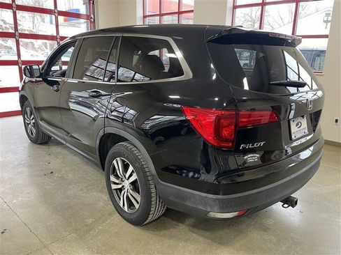 Used 2017 Honda Pilot EX-L image 5