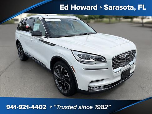 Certified 2020 Lincoln Aviator Reserve w/ Equipment Group 202A AWD/4WD image 1