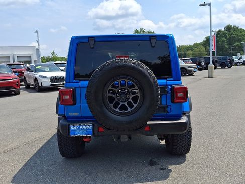 Used 2023 Jeep Wrangler Unlimited Rubicon w/ Xtreme 35 Tire Package AWD/4WD image 5