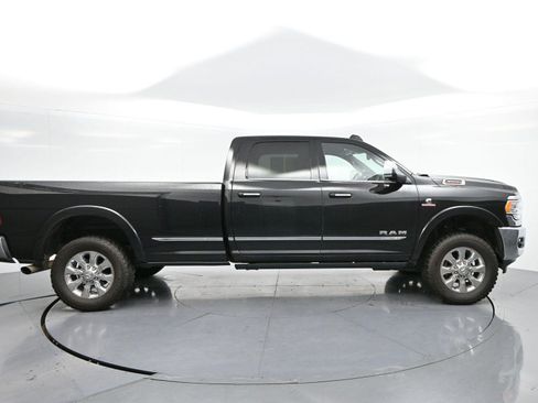 Used 2022 RAM 3500 Limited AWD/4WD image 8