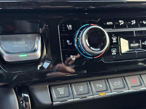 New 2026 GMC Sierra 2500 AT4 w/ AT4 Premium Plus Package image 22