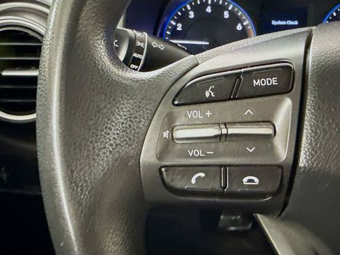 Used 2020 Hyundai Kona SE FWD image 11