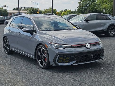 Used 2025 Volkswagen GTI Autobahn FWD image 1